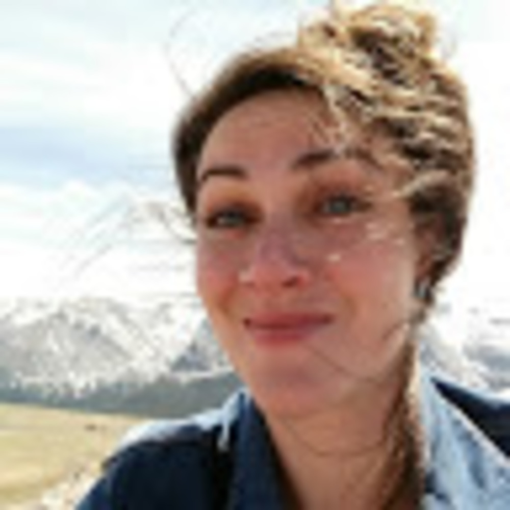 Meet your Posher, Elizabeth